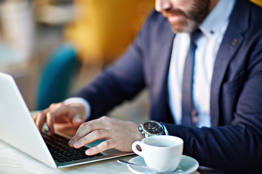 上海工傷賠償律師解析：工傷鑒定十級仍在單位工作的賠償要點