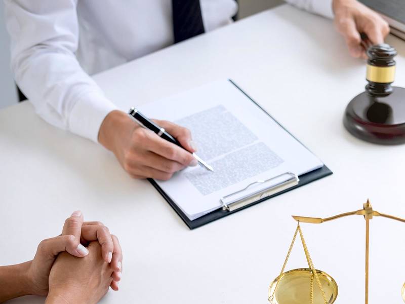 上海工傷律師視角下認定工傷的三個要件剖析