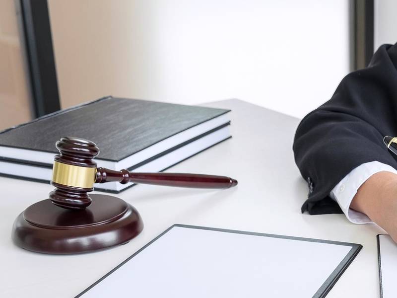 上海工傷認(rèn)定律師視角下的過勞死工傷認(rèn)定問題探討